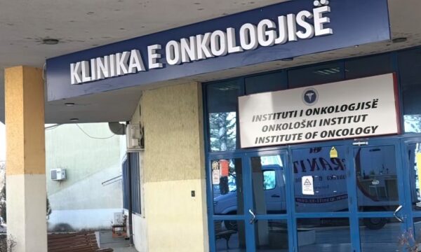 Pacientët nuk rimbursohen për barnat e shtrenjta kundër kancerit që shteti s’i siguron