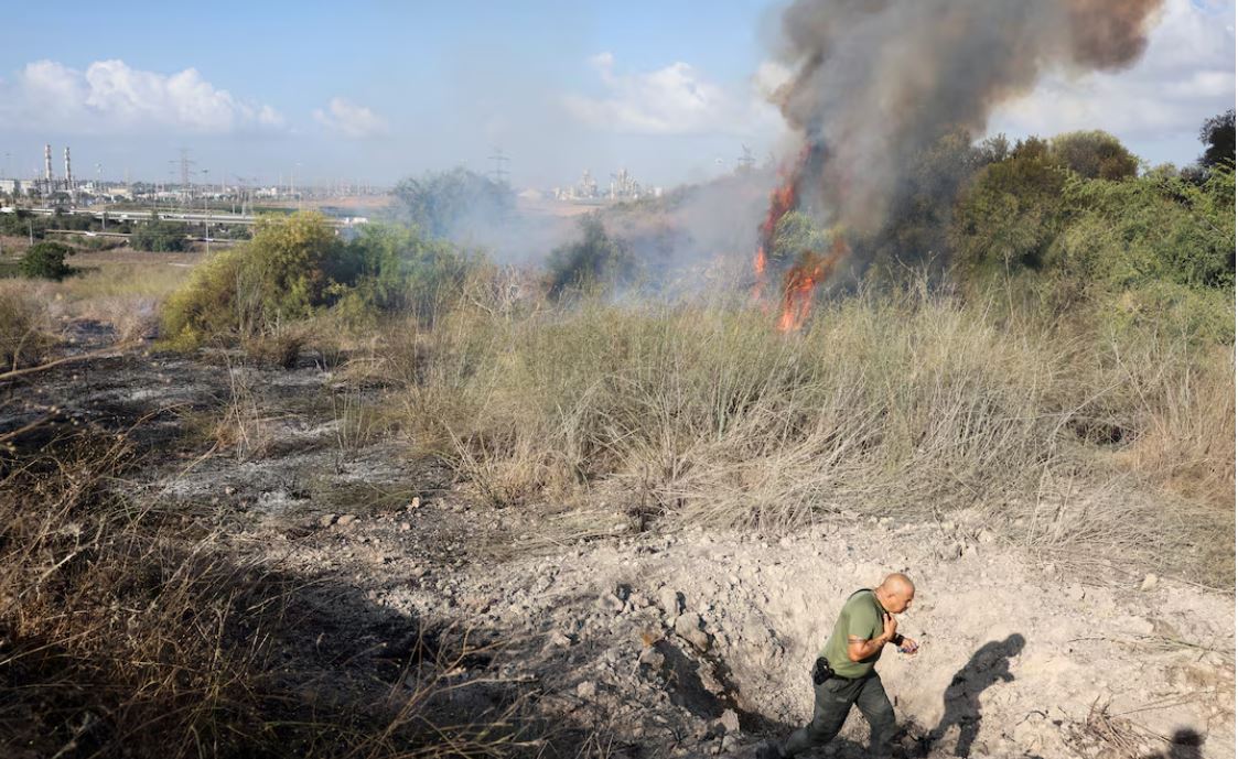 Ushtria izraelite thotë se iu lëshua një raketë nga Jemeni