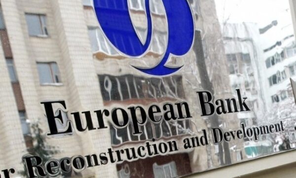 BERZH sot nis linjën e re të kredisë për bankat vendase