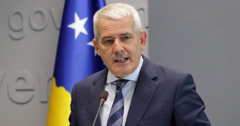 Sveçla: Grupi i Radoiçiqit po trajtohet në Serbi për të shkaktuar destabilizim në Kosovë