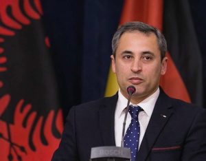 Diplomati shqiptar: Banjska zgjoi Perëndimin për planet e Rusisë, drejtori i CIA-s frenoi entuziazmin e Vuçiq