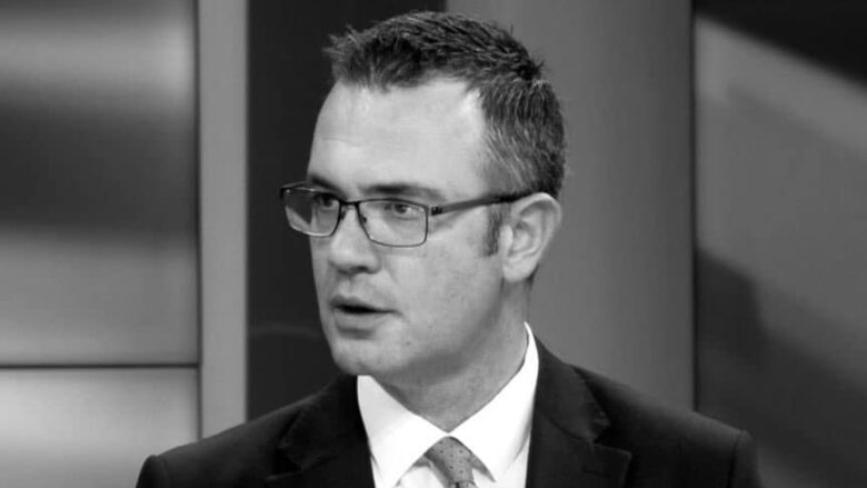 Ish-deputetit të PD-së, Gerti Bogdani, i cili vdiq një ditë më parë pas një arresti kardiak do t’i jepet sot lamtumira e fundit.