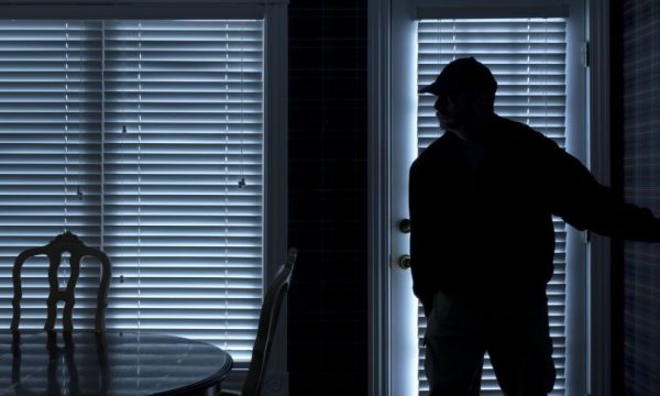 Kërkohet paraburgim për shtetasin e Shqipërisë, akuzohet për 11 raste të vjedhjeve në rajonin e Gjakovës