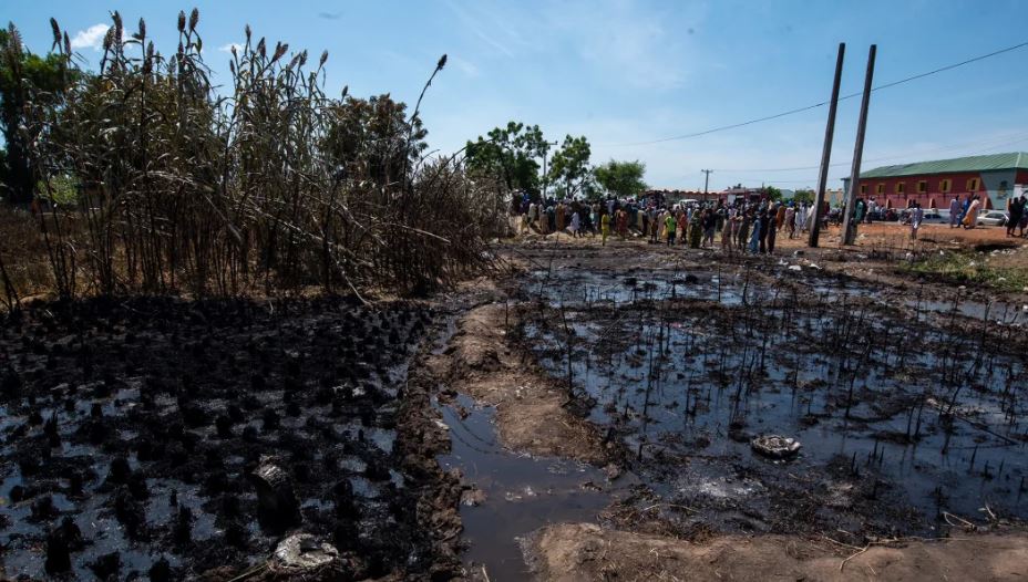 Shpërthen cisterna në Nigeri, vdesin 153 njerëz