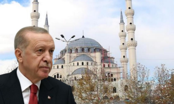 Erdogani do ta bëjë hapjen e Xhamisë së Madhe të Tiranës