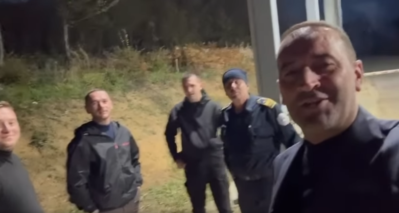 Haradinaj viziton policët te pika kufitare ku u afruan forcat serbe