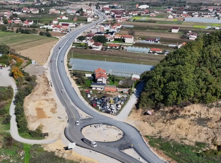 Vetëvendosje: Rruga Prishtinë-Podujevë drejt përfundimit, u vonua, por u bë pa haraç e kurdisje