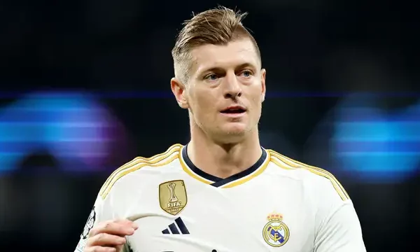 “Nuk më intereson për vete”, Toni Kroos zgjedh tre favoritët për “Topin e Artë”