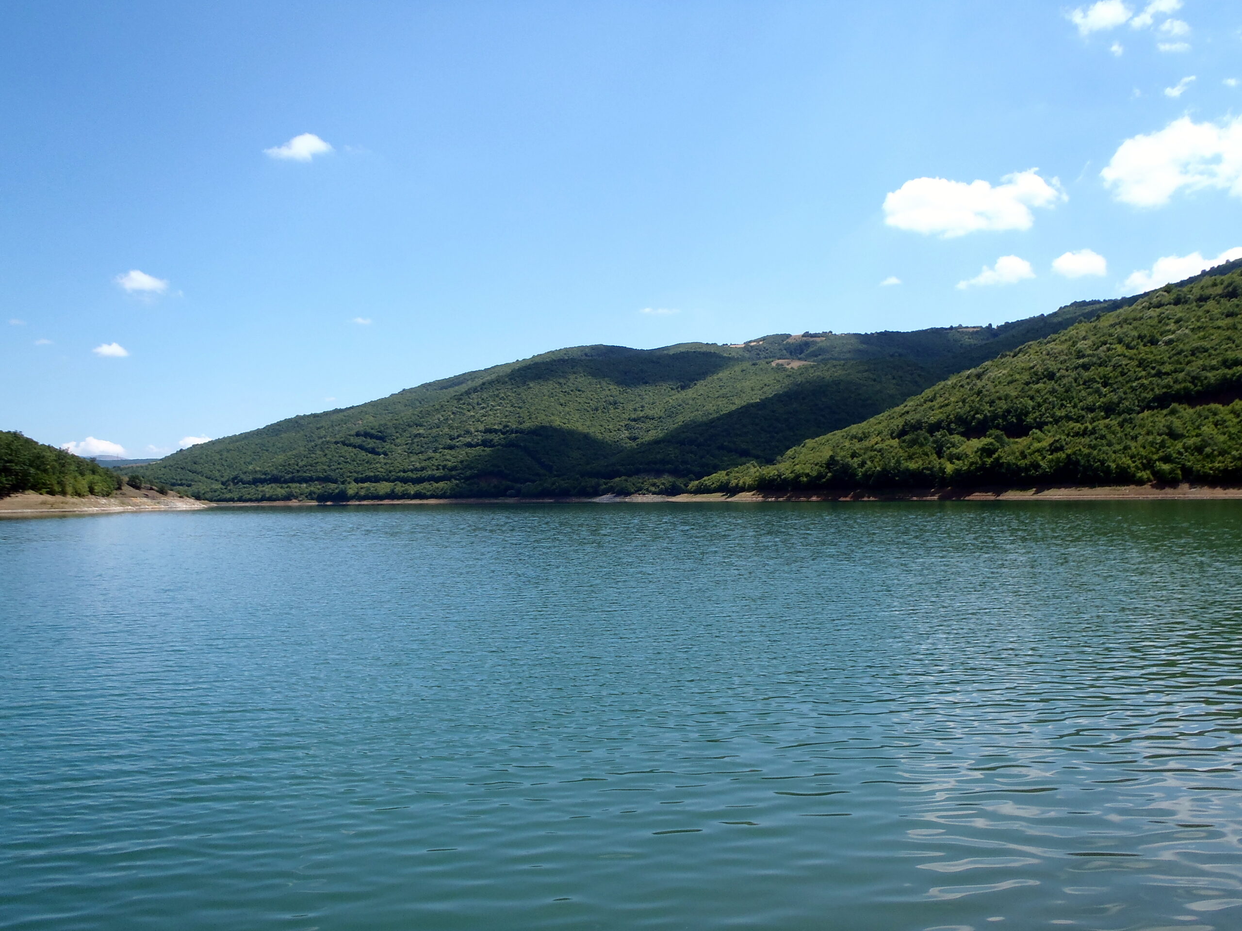 Dyshime për sasi të lartë të manganit në Badoc, IKSHPK-ja merr mostrat për testim – Rezultatet dalin sot