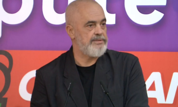 Edi Rama para të rinjve socialistë: Politika është një rrugë e vështirë, vetëm guximtarët ia dalin