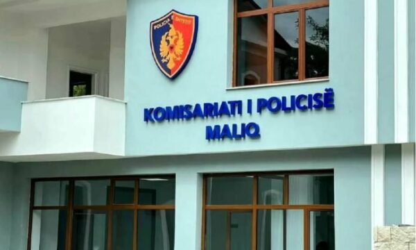 Arrestohet 68-vjeçari në Shqipëri, dyshohet se ngacmoi seksualisht një 11-vjeçare