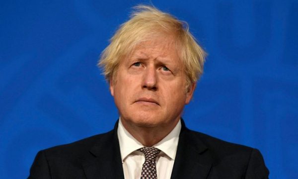 BBC anulon intervistën me Boris Johnson, gazetarja i dërgon aksidentalisht ish-kryeministrit shënimet e saj informuese