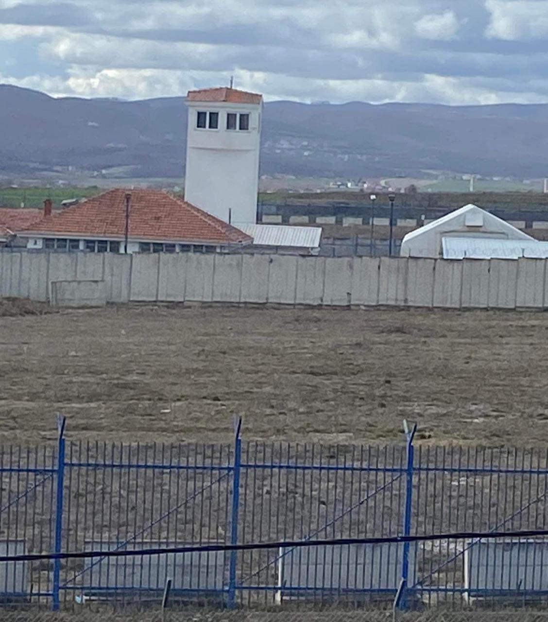 FSK merr në menaxhim pronat e Aeroportit të Dumoshit në Podujevë