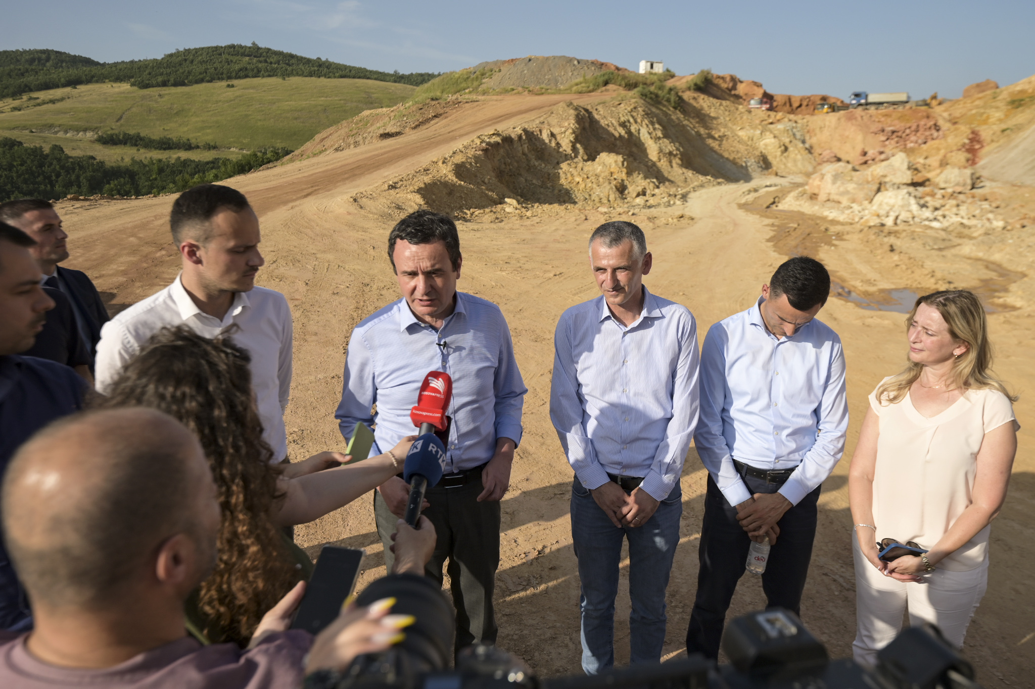 Premtimet e papërmbushura për autostradën e Gjilanit: A do të përfundojë ndonjëherë?