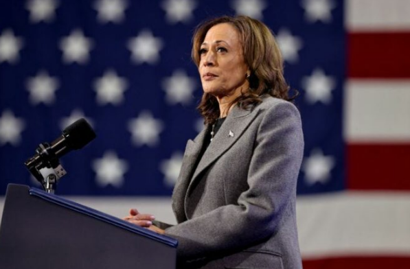 Çfarë ndodhi me Kamala Harris pasi Trump shpalli fitoren?