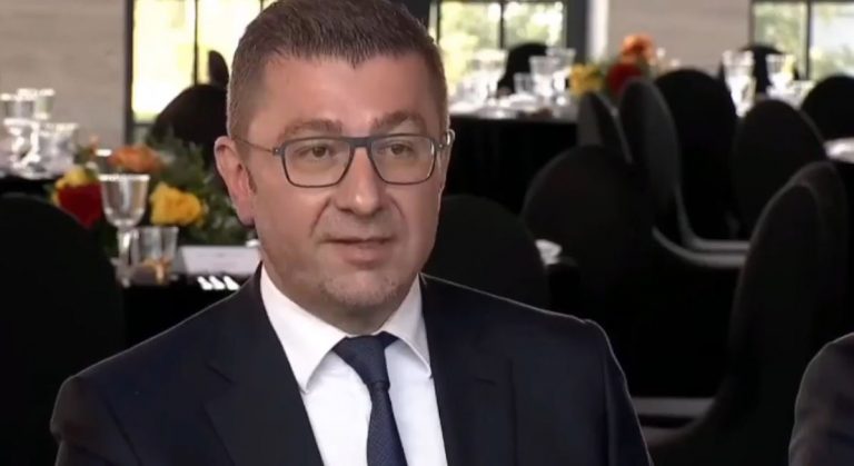 Kosova dhe RMV, Mickoski thotë se do të kenë bashkëpunim ekonomik mbi gjysmë miliardë euro