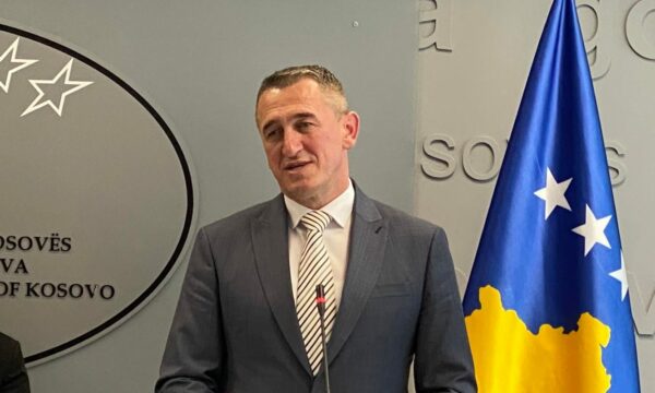 Rashiq do të dorëhiqet nga pozita e ministrit