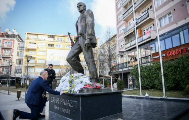 Haradinaj sot bën homazhe te shtatorja e Zahir Pajazitit