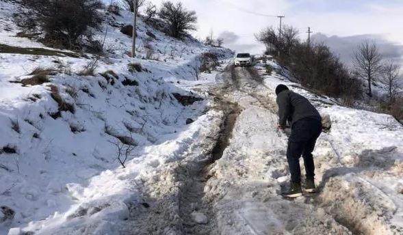 Qendra Kombëtare për Menaxhim Kufitar: Rruga Pejë – Kullë e pakalueshme për kamionë