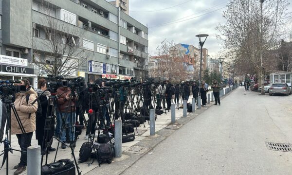 Ftesa e Prokurorisë Speciale dhe mosparaqitja e Kurtit lajm në mediat e mëdha botërore