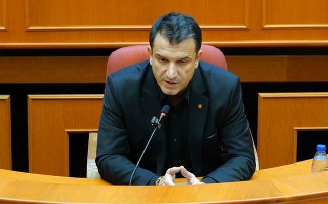 “Arratiset Erion Veliaj”, Berisha: Iku në drejtim të panjohur, skenar i organizuar nga Rama