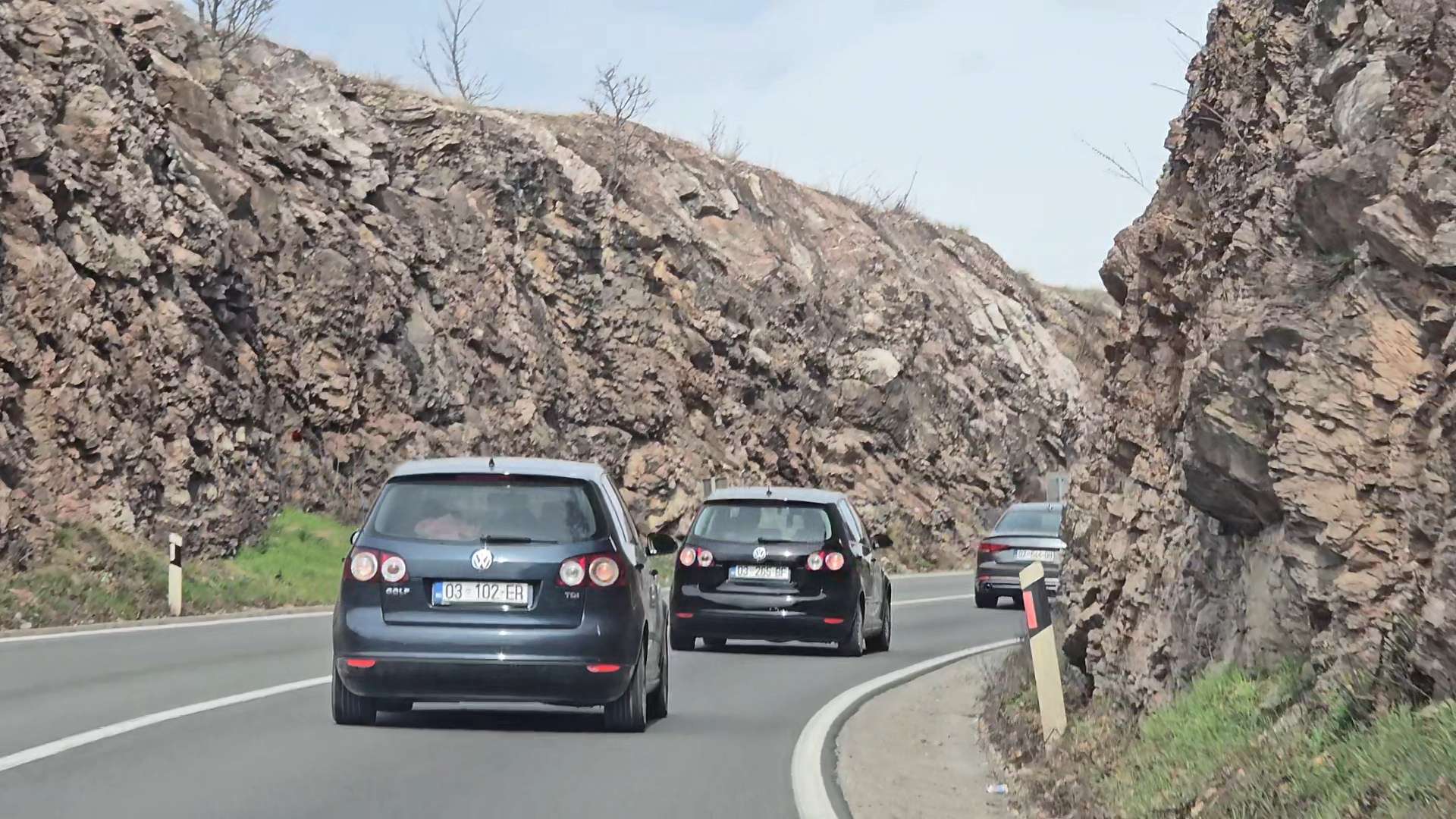 Nesër bllokohet rruga Prishtinë-Pejë, shkak punimet