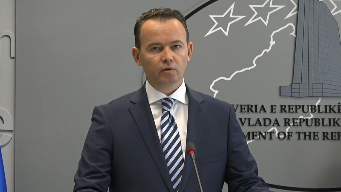Ministri Peci flet për bastisjen e djeshme në Ministrinë e Bujqësisë