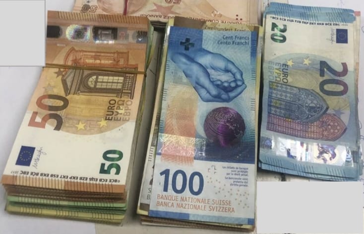 Shtetasit të Serbisë i kapen 12 mijë e 240 euro të padeklaruara nga Policia e Kosovës