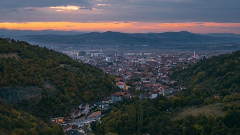 Gazetarja nga Presheva: Serbia nuk po i përfill kërkesat e BE-së për të drejtat e shqiptarëve në Luginë