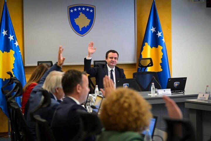 Kosova ndan 1.1 milion euro për familjet shqiptare në Luginë