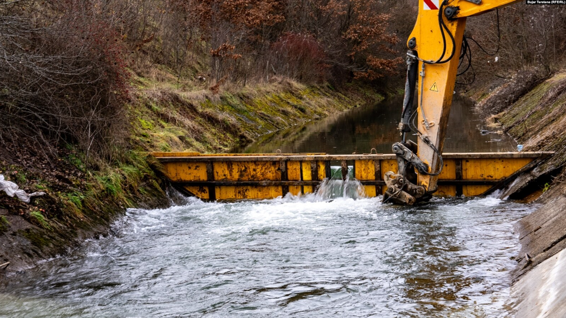 Llogaritet se dëmi i shkaktuar nga sulmi në kanalin e Ibër-Lepencit shkon në rreth 400 mijë euro