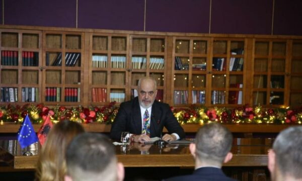 Rama: Në Janar 2025 publikojmë faqen e re për punonjësit shqiptarë jashtë vendit