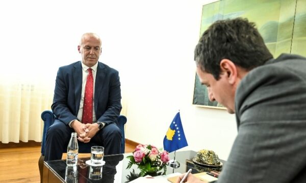 Zv.ministri i Drejtësisë: Kurti do t’i përgjigjet Prokurorisë, kryeministri ka status të privilegjuar