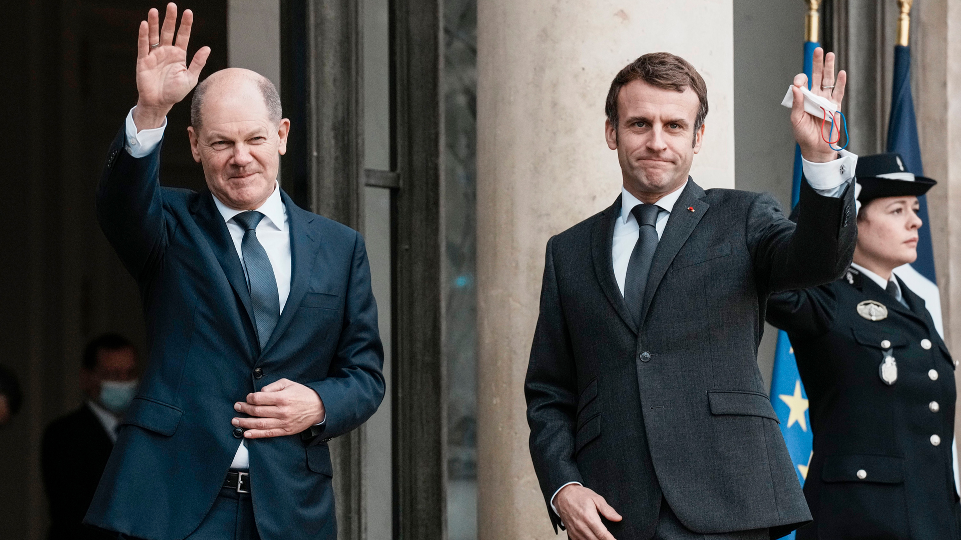 “Macron, Scholz”, si po lëkundet rendi liberal kudo në Perëndim