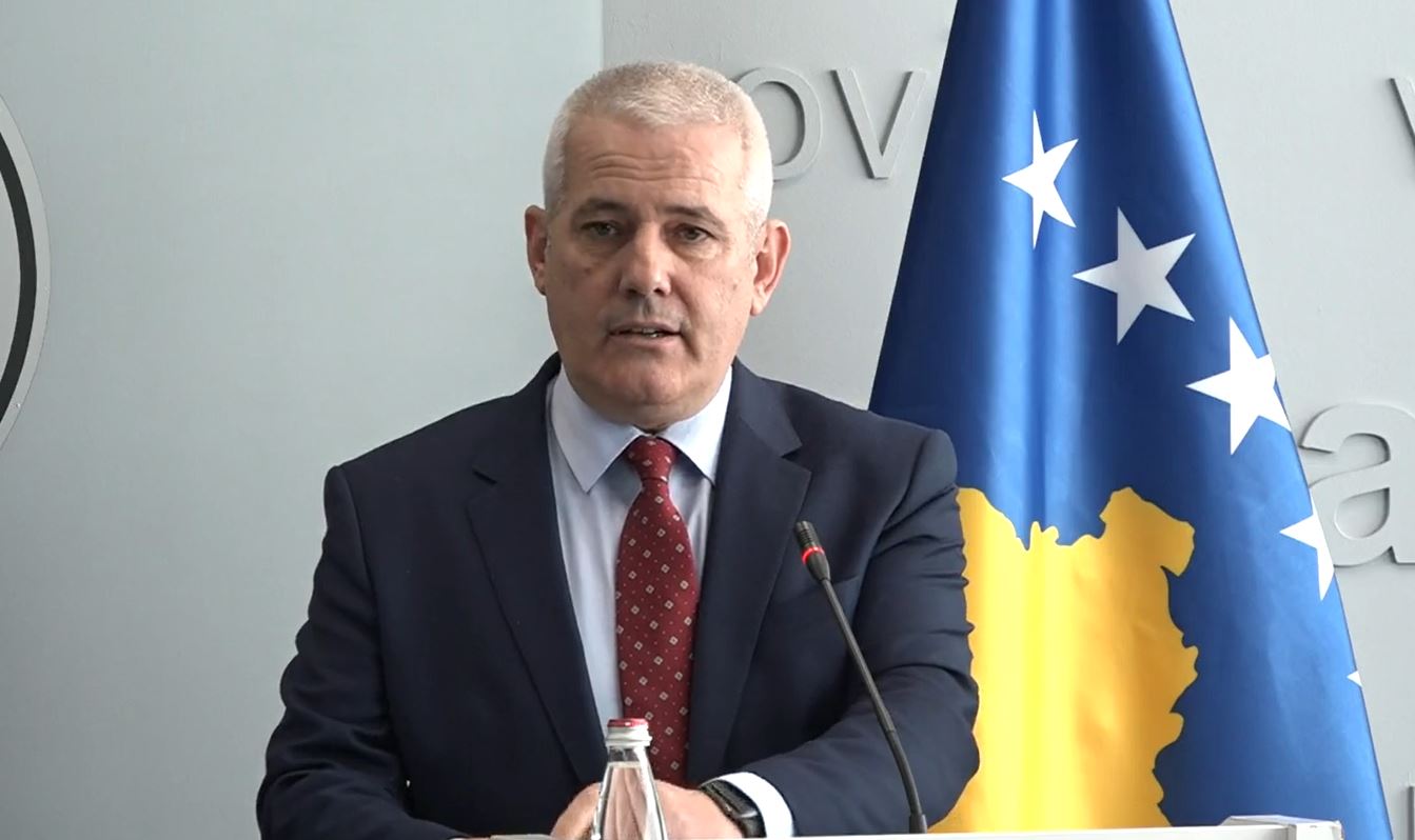 Arrestimi i kolonelit Nexhmi Krasniqi, Sveçla: Nuk ka vend për kriminelë në radhët e Policisë së Kosovës
