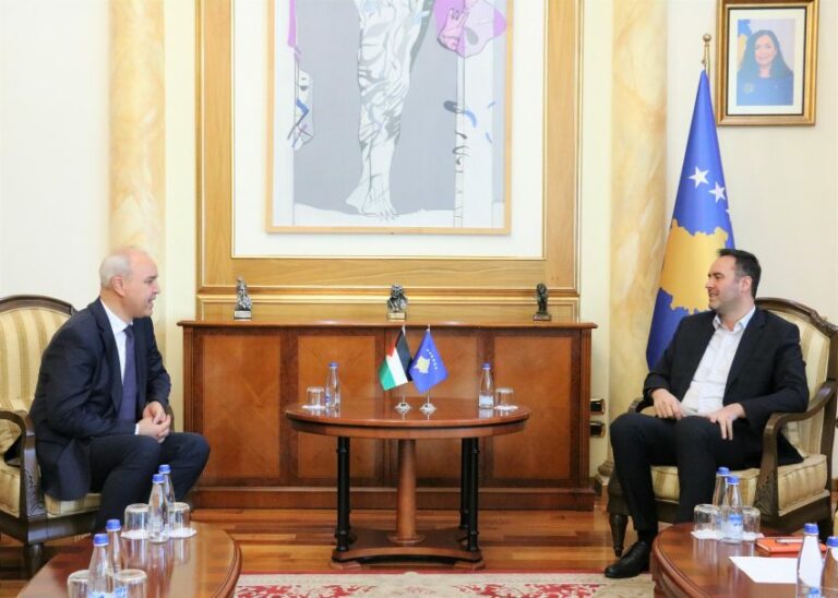 Konjufca priti në takim ambasadorin jorezident të Jordanisë
