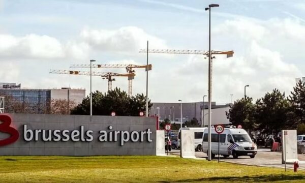 Belgjika mbyll hapësirën ajrore për një problem teknik