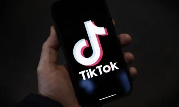 Trumpi thotë se kompania “Microsoft” është në bisedime për ta blerë TikTok-un