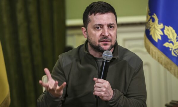 Zelensky: Mbi 45 mijë ushtarë ukrainas të vrarë në luftë