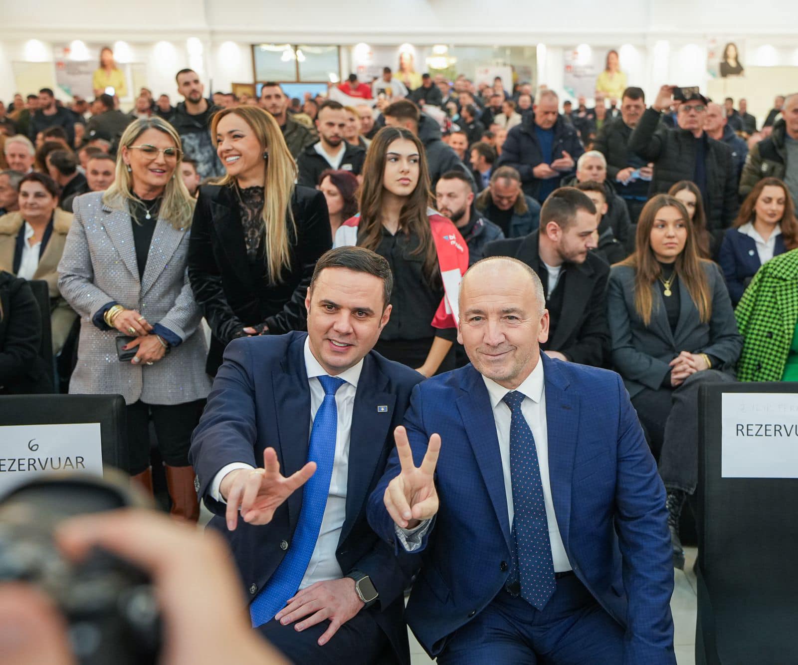 Abdixhiku pritet në Podgur të Pejës nga qytetarë të shumtë: Fitore bindëse më 9 shkurt dhe asgjë më pak