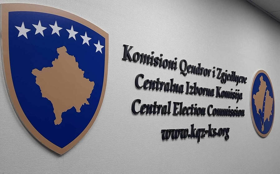 Gazetari Çeku që po e hulumton rastin për software e KQZ-së jep intervistë për TV Arbëria: Ka pas tentativë që VV të vetëshpallte fitore