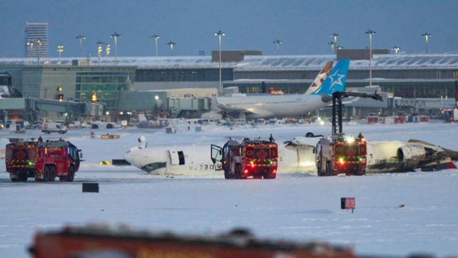 Dy skenarë për shkaqet e rrëzimit të avionit në Toronto/ Si shpëtuan pasagjerët?