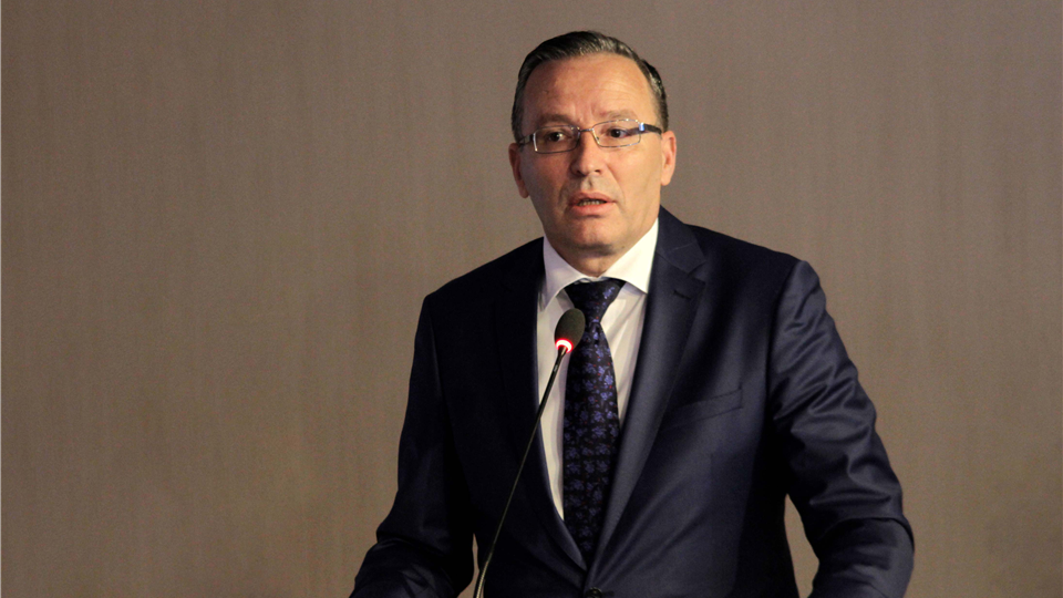 “Besim, nder e mbi të gjitha përgjegjësi – Do angazhohem që këtë detyrë ta kryej me nder”, Hamza pas zgjedhjes si kryetar i PDK-së