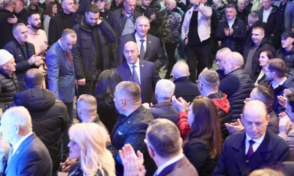 Haradinaj në Prishtinë: Do të ç’bllokojmë projektet madhore në kryeqytet
