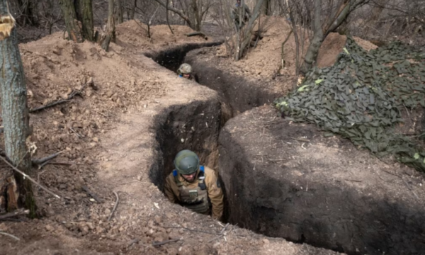Tre vjet luftë në Ukrainë në sytë e gazetarëve