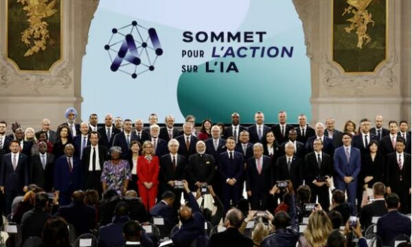 SHBA-ja dhe Britania nuk e firmosin deklaratën e samitit të Inteligjencës Artificiale në Paris
