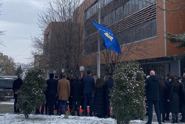 ​Ngritja solemne e flamurit të Kosovës