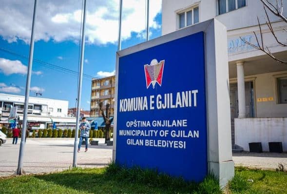 Sot protestohet para Komunës së Gjilanit për gruan që dyshohet se u përdor për trafikim