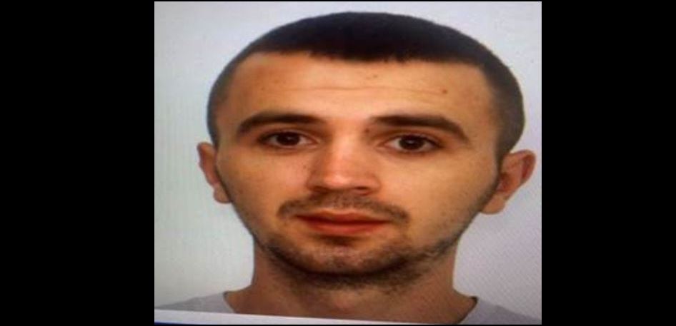 Policia kërkon ndihmë nga qytetarët për identifikimin e një personi që dyshohet për zjarrvënie