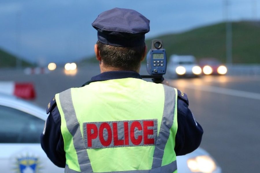 Policia shqipton 2150 gjoba – Raportohen mbi 80 aksidente trafiku